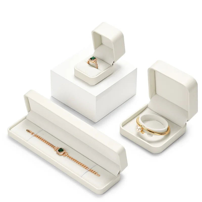 Boîte à Bijoux Cuir Compacte Multi-Rangements