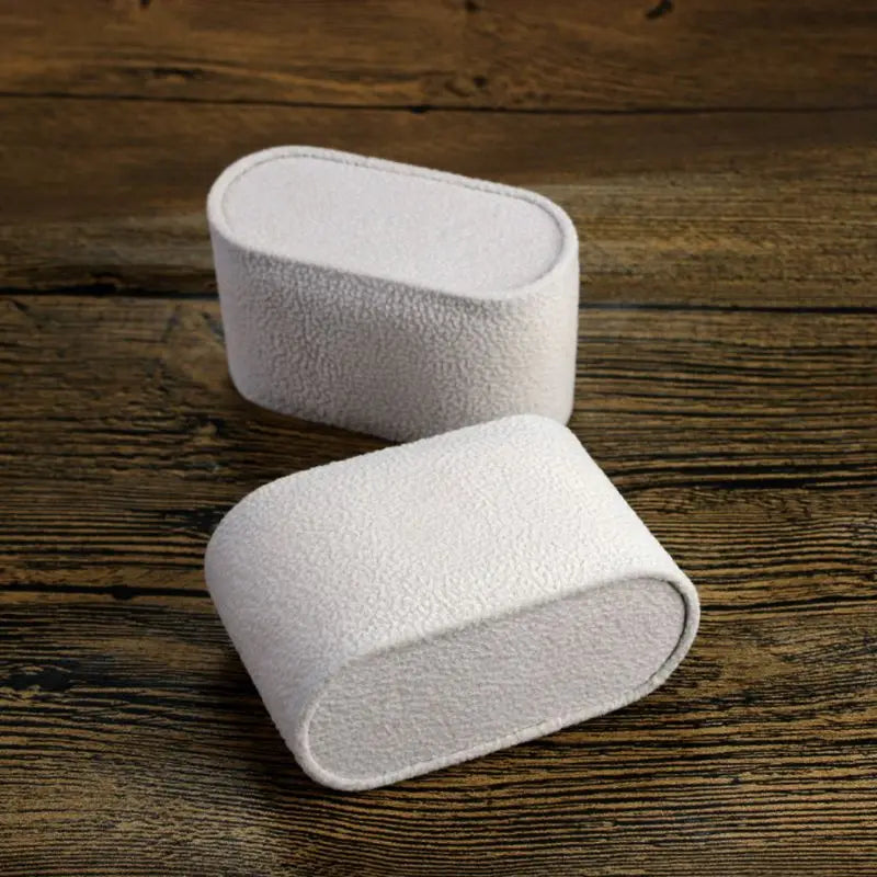 Coussin Présentoir Montre En Suédine – Support Élégant Protecteur